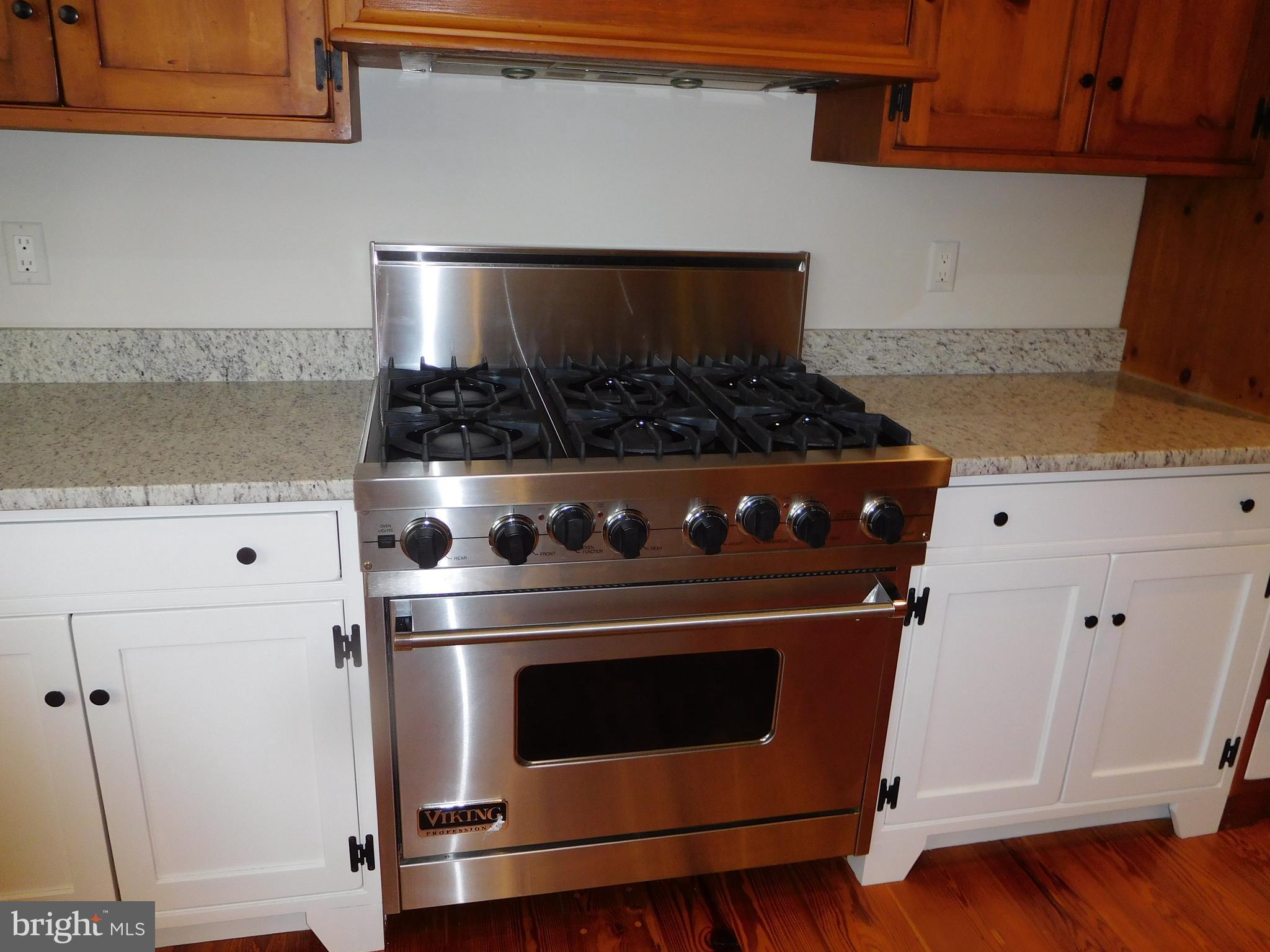 BROOKE FARM - Residential