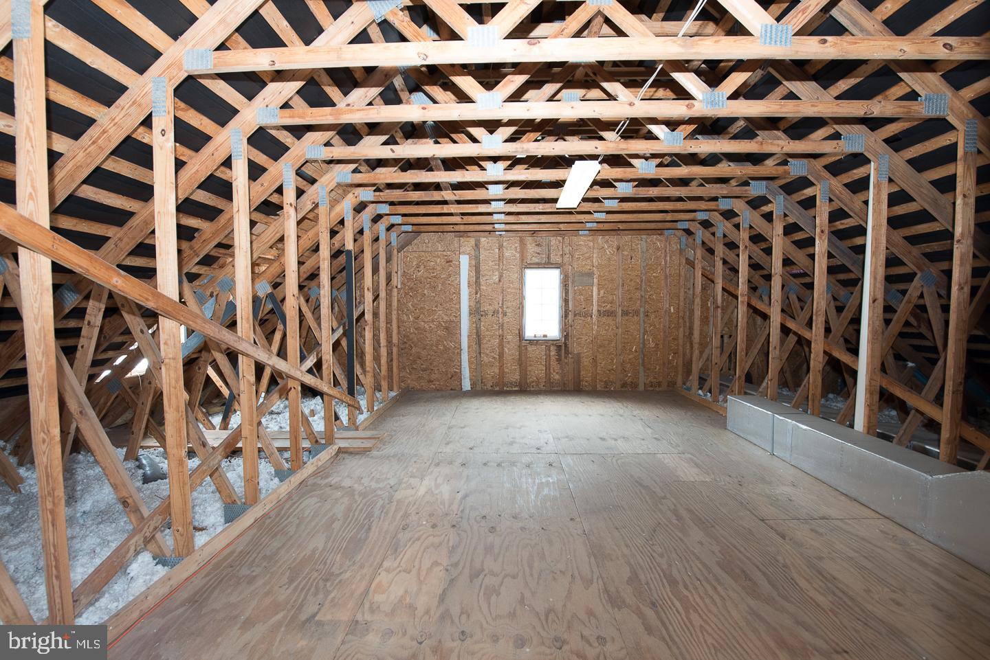 BROOKE FARM - Residential