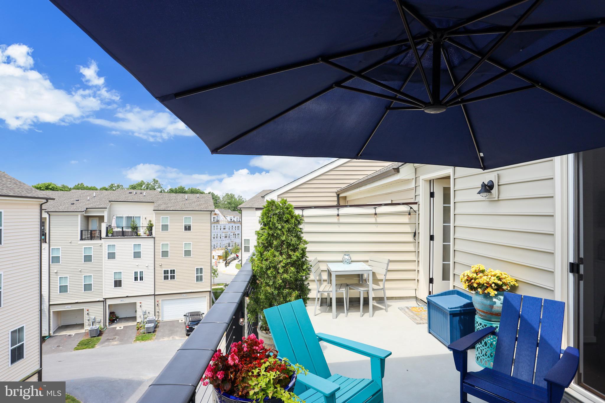 GLENMONT METROCENTRE - Residential