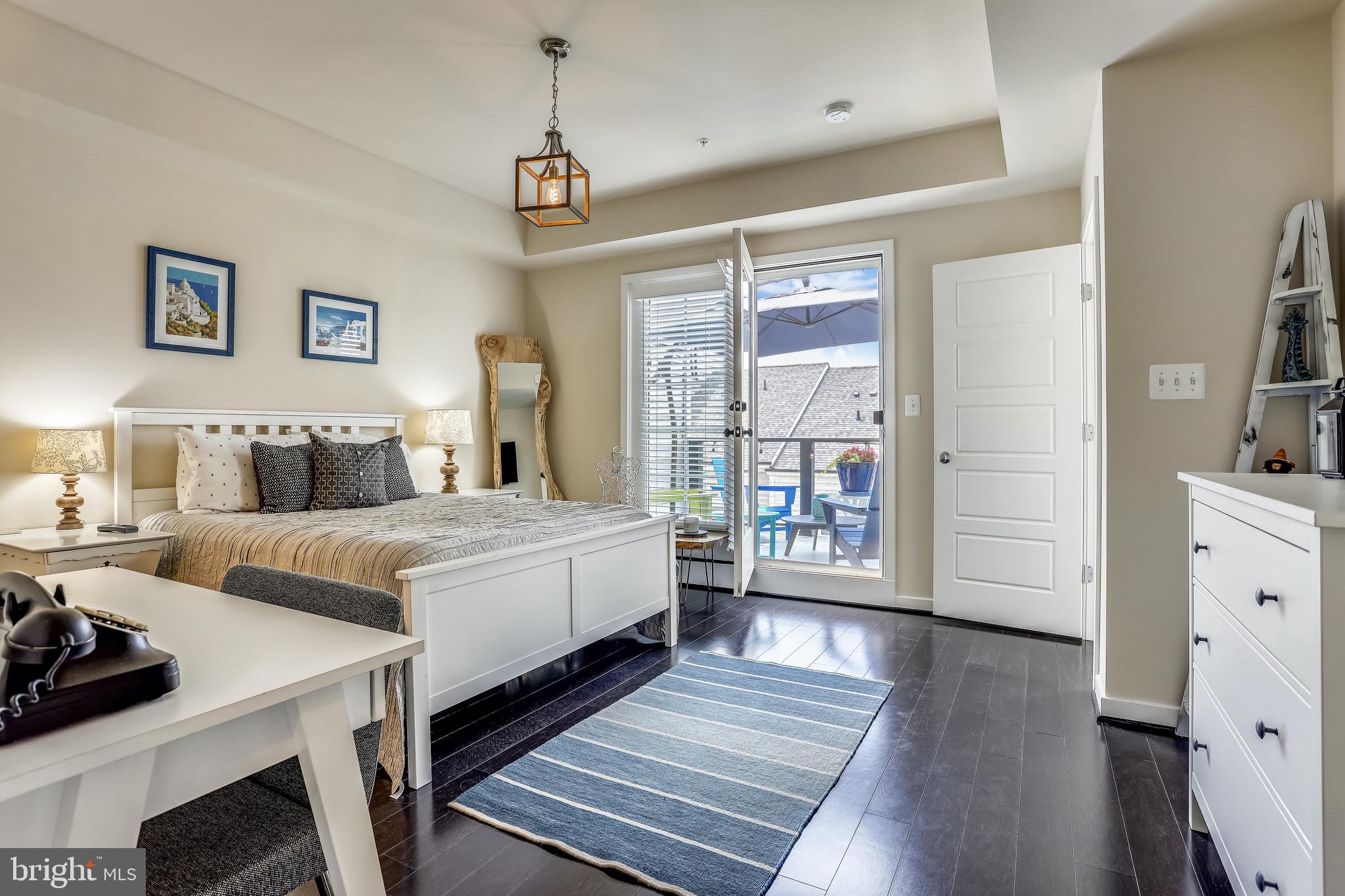 GLENMONT METROCENTRE - Residential