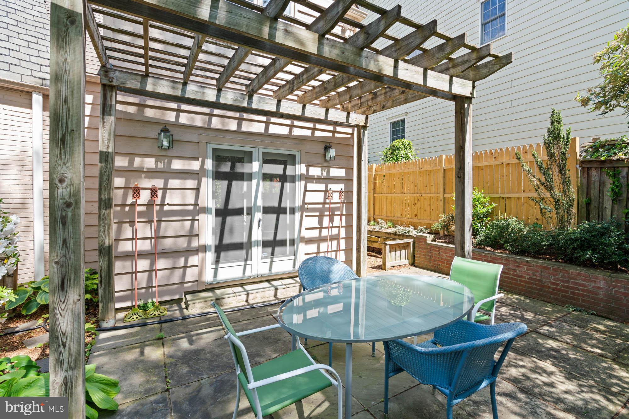 WESTGATE - Residential