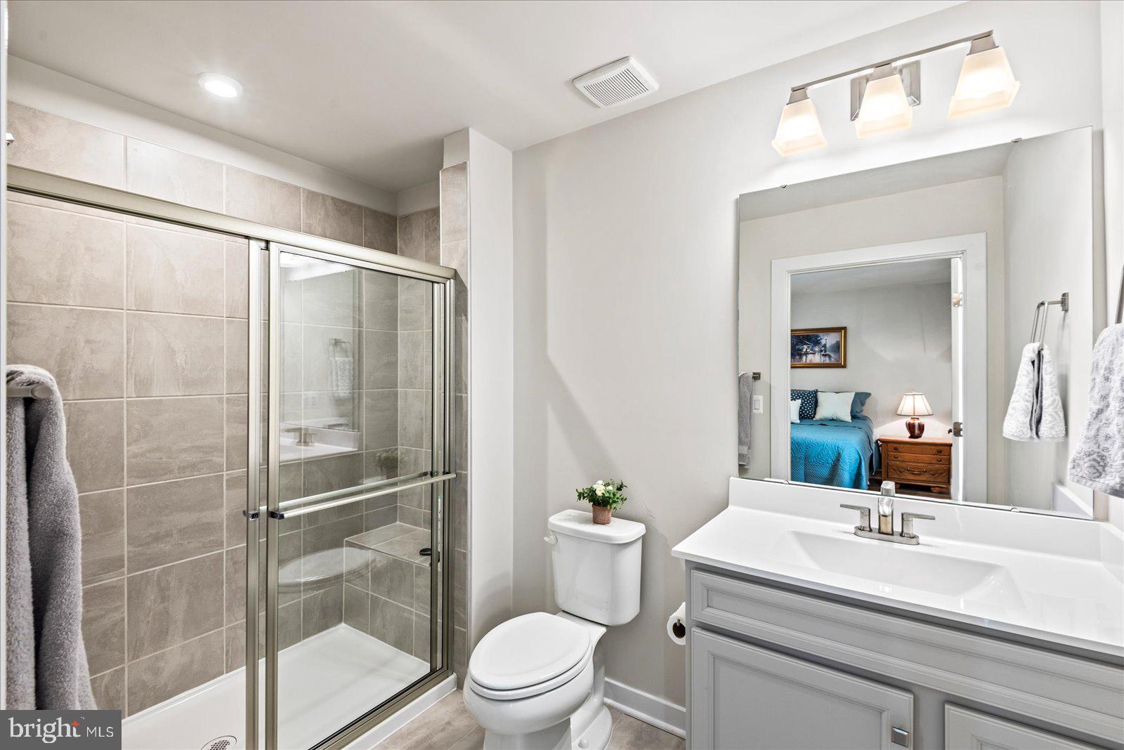 REGENCY AT CHANCELLORSVILLE NORTH - Residential