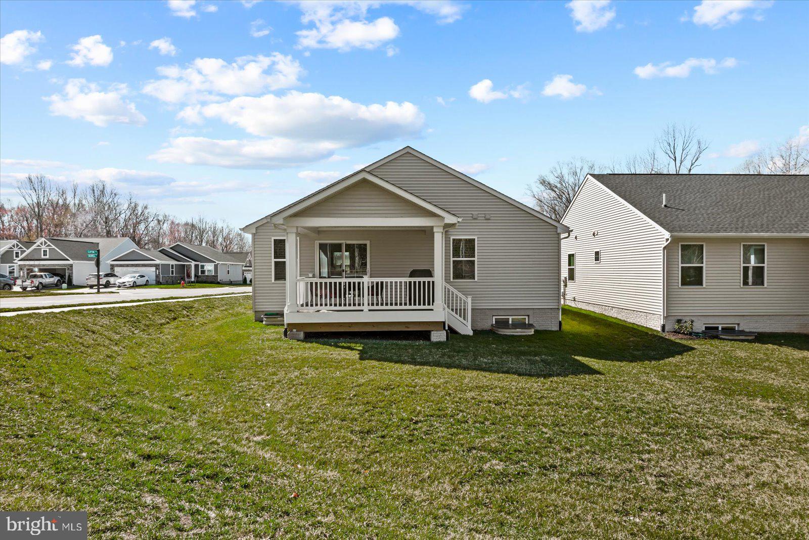 REGENCY AT CHANCELLORSVILLE NORTH - Residential