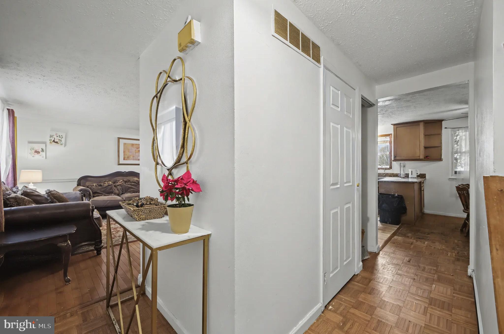 AMBER MEADOWS - Residential