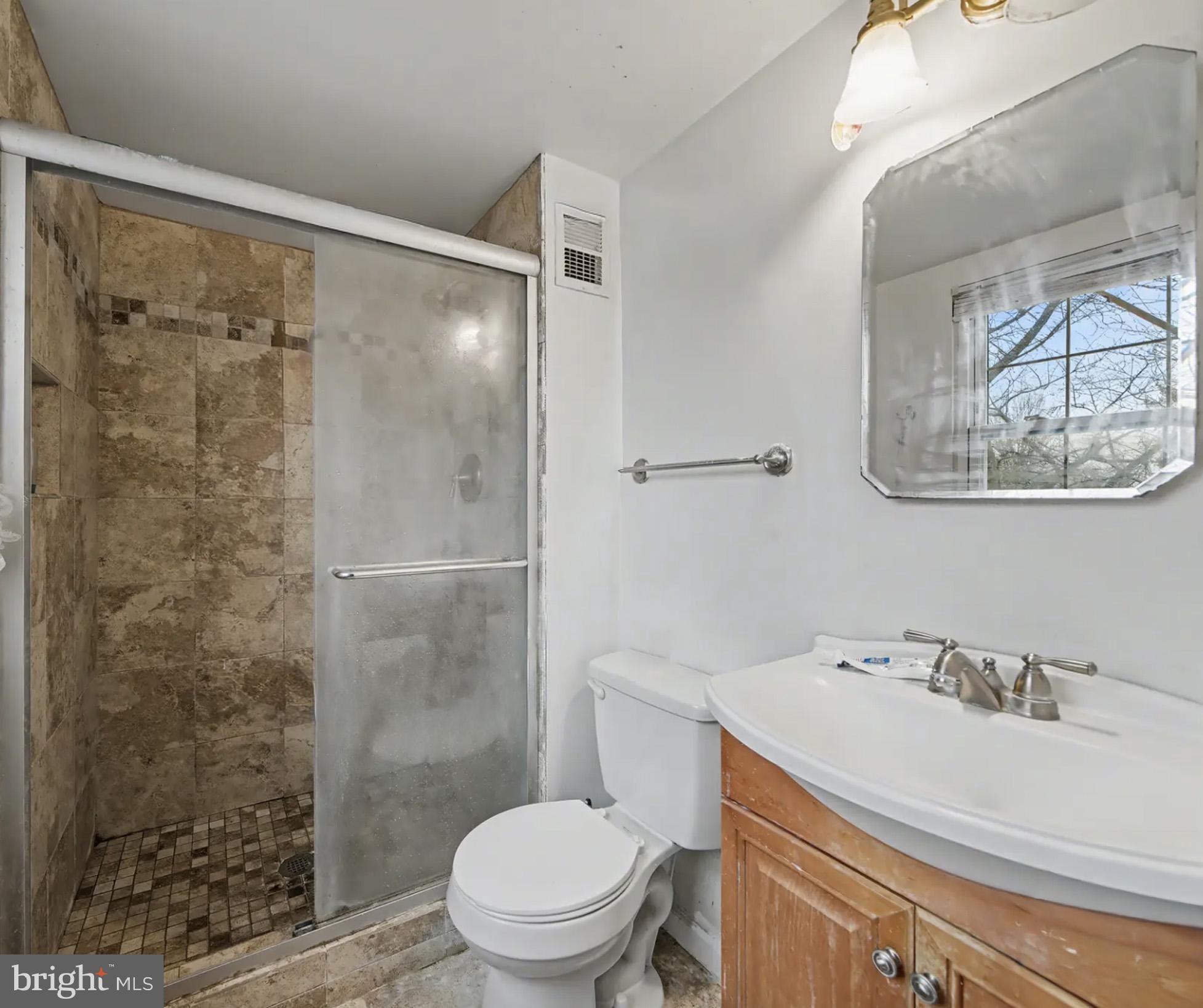 AMBER MEADOWS - Residential