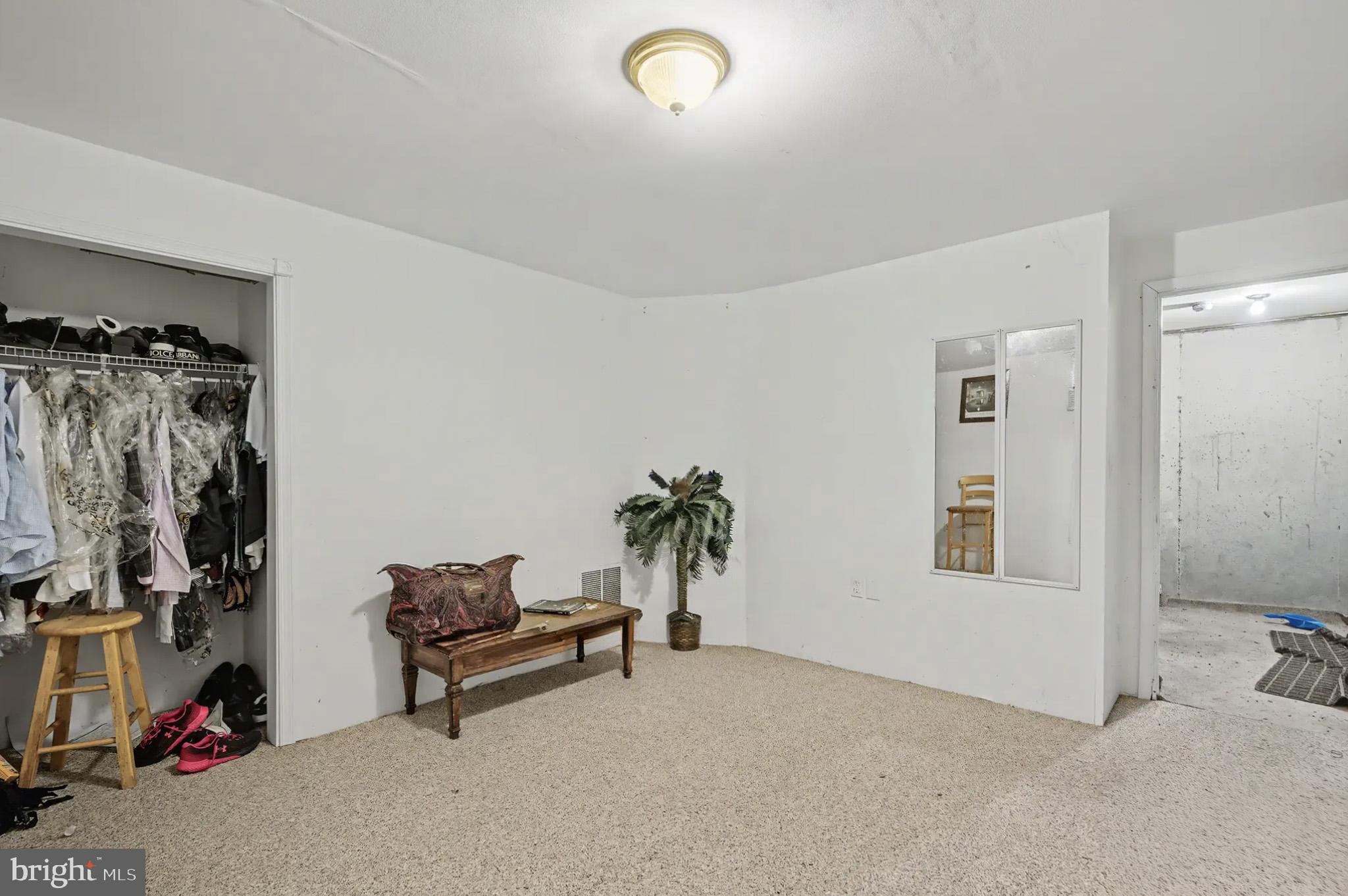 AMBER MEADOWS - Residential