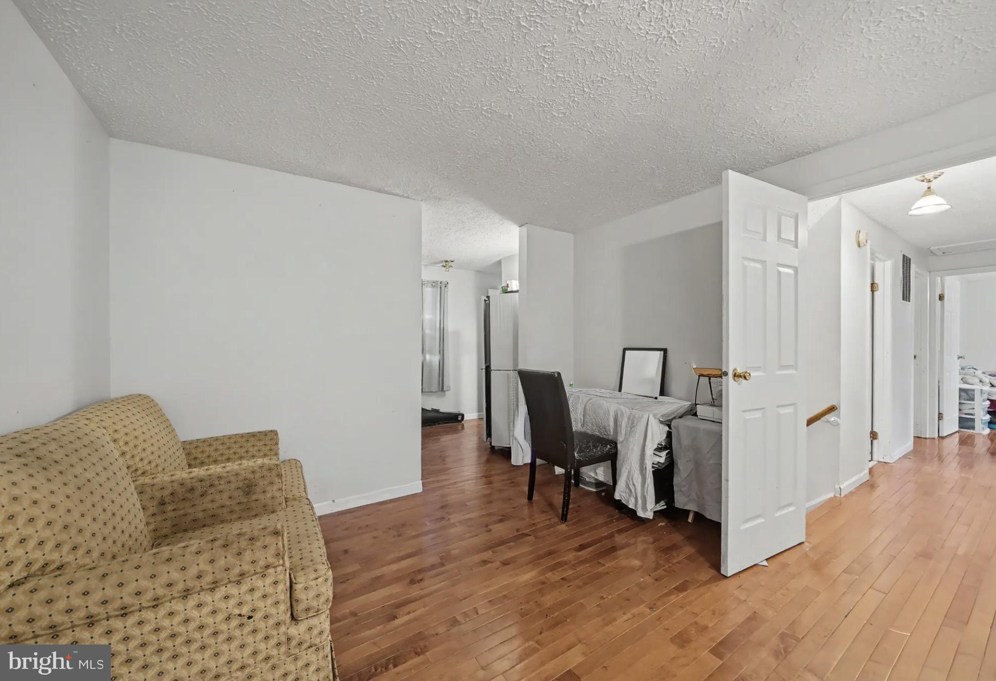 AMBER MEADOWS - Residential