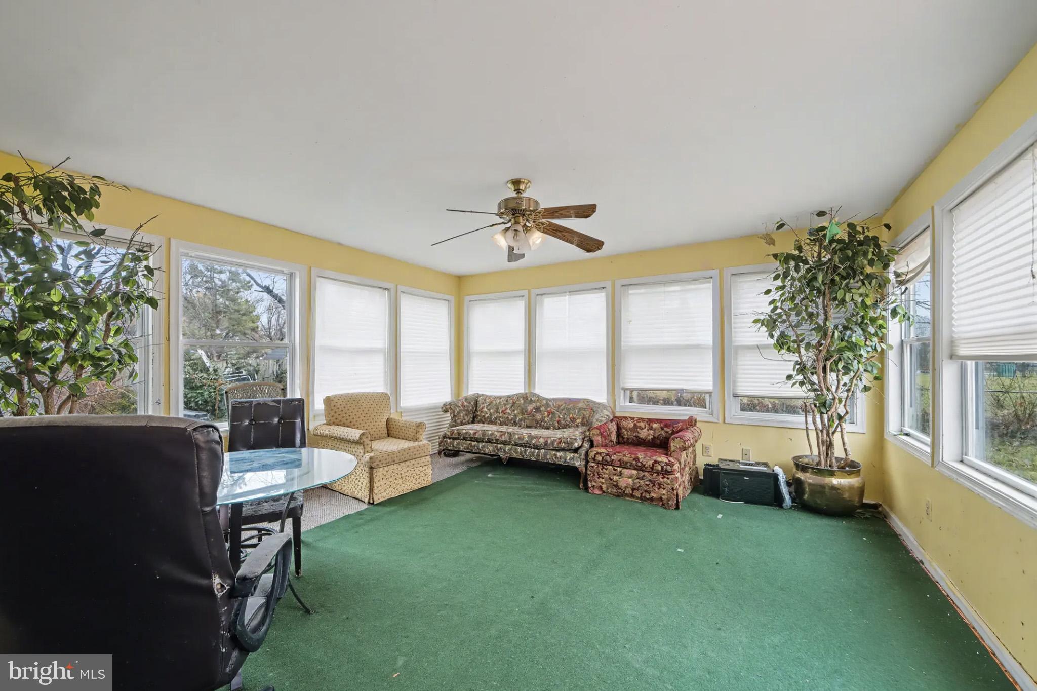 AMBER MEADOWS - Residential