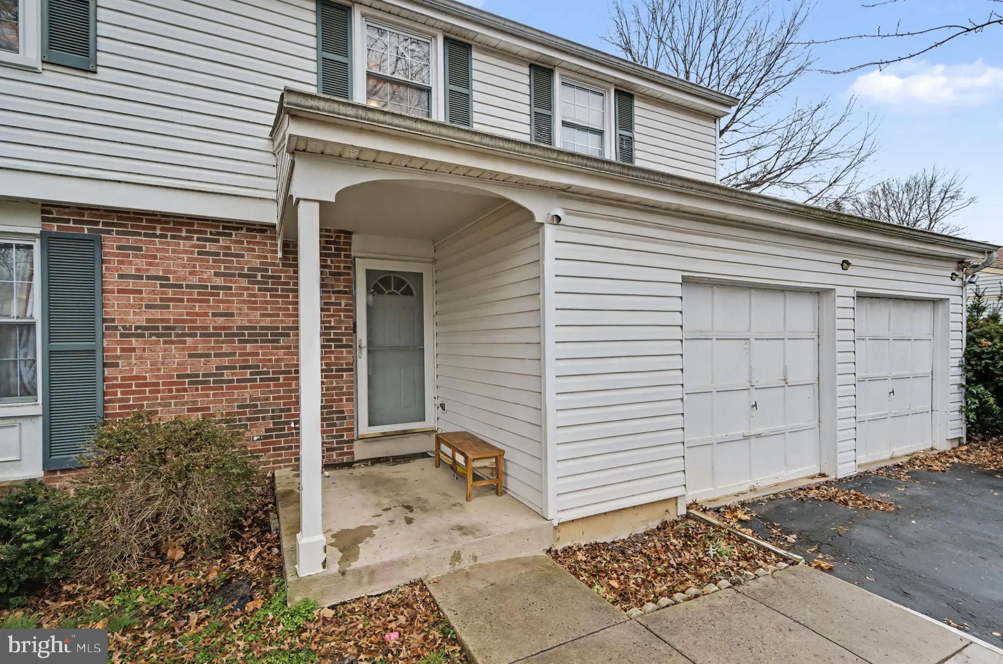 AMBER MEADOWS - Residential