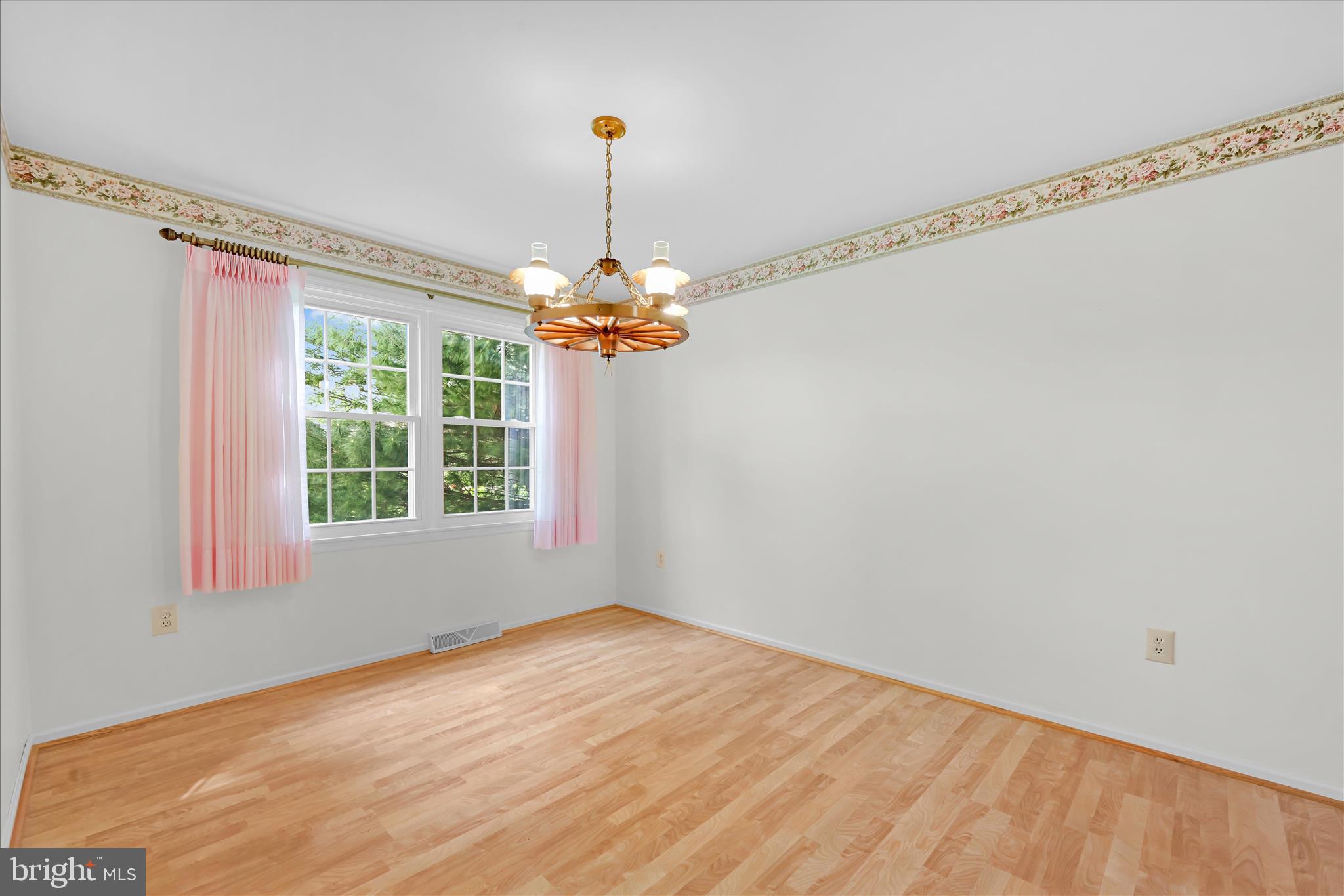 WARWICK TWP - Residential