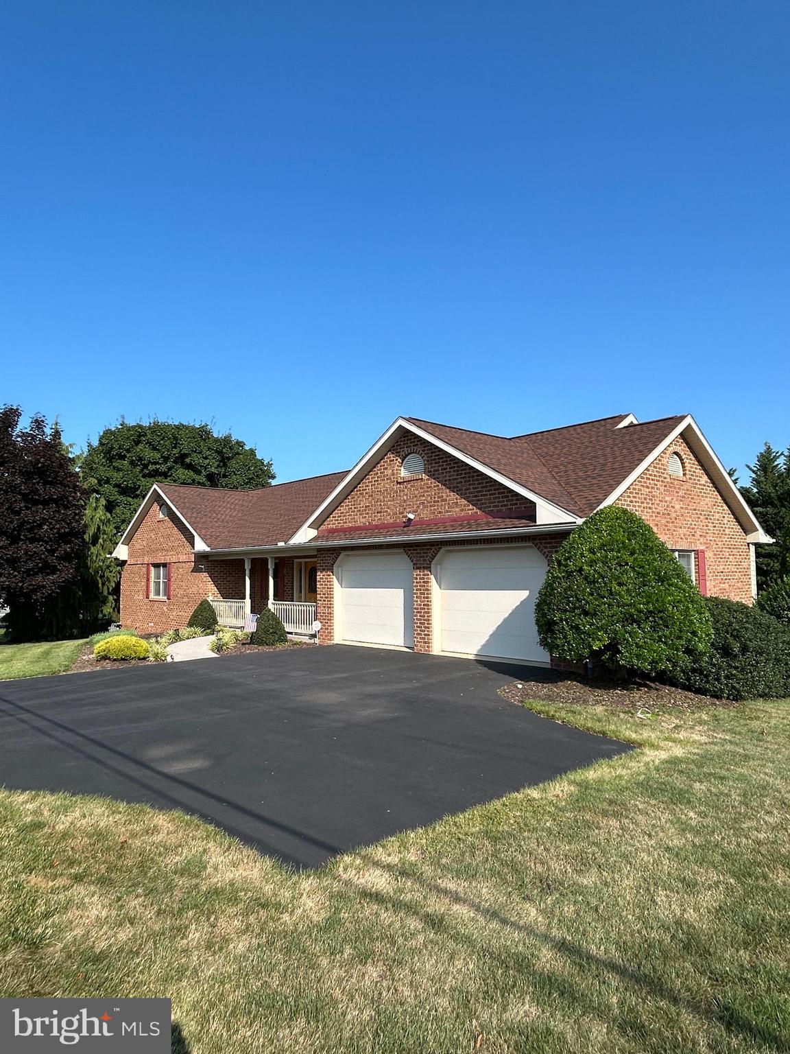 49 HILLSIDE ROAD