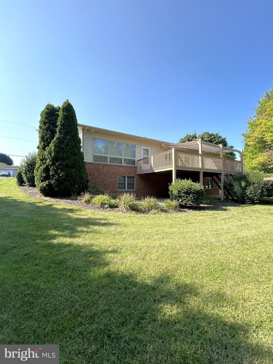 49 HILLSIDE ROAD