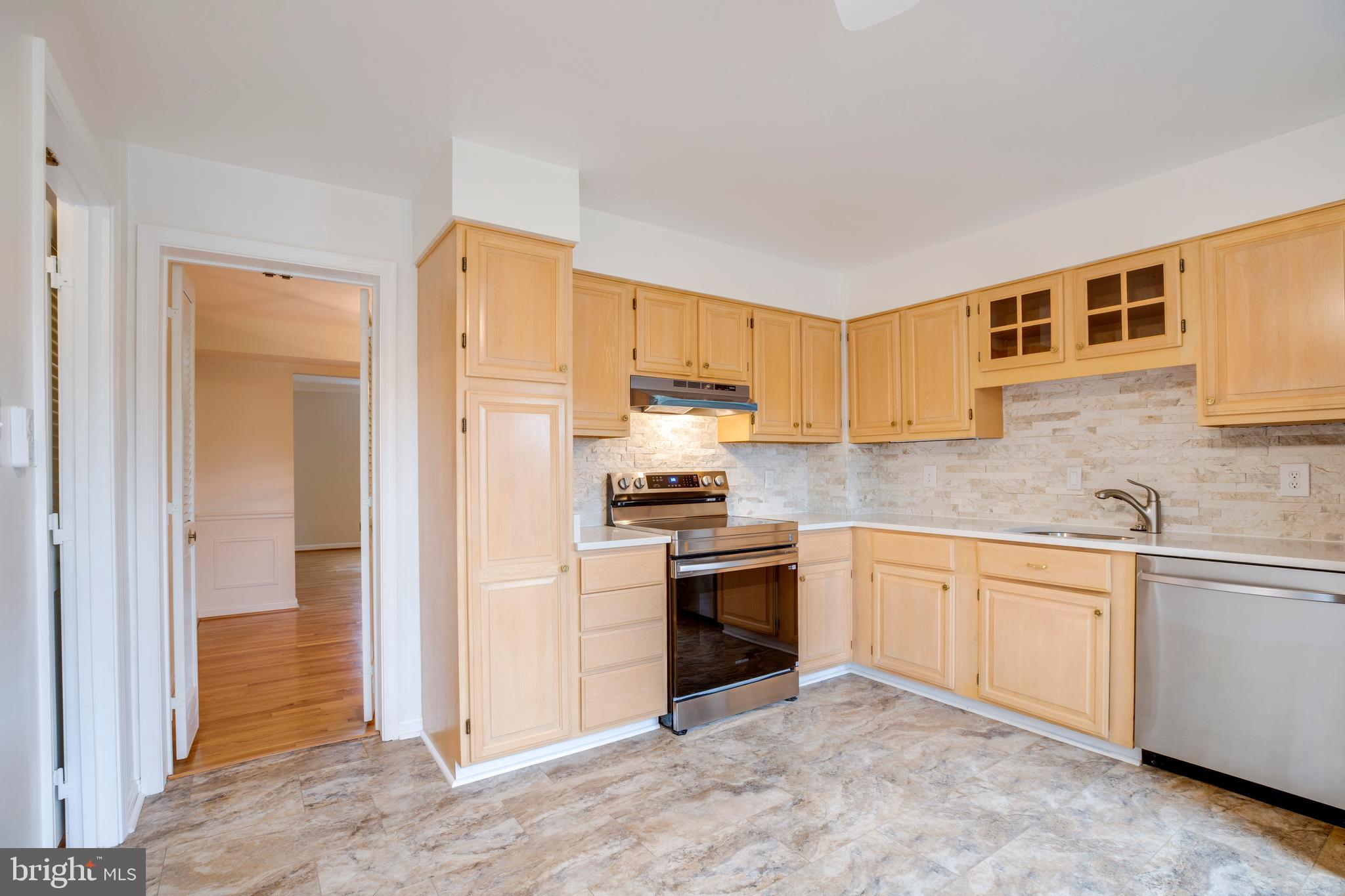 HALLCREST HEIGHTS - Residential Lease