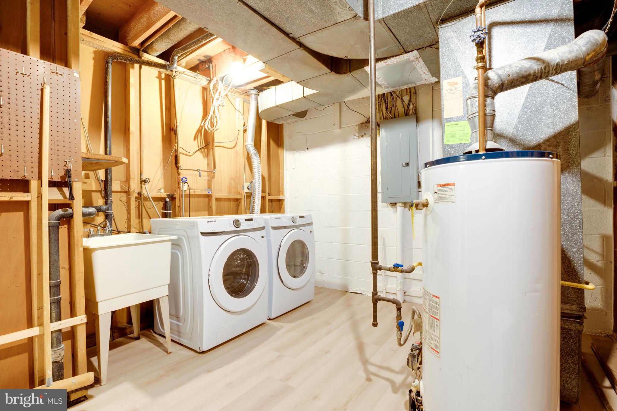 HALLCREST HEIGHTS - Residential Lease