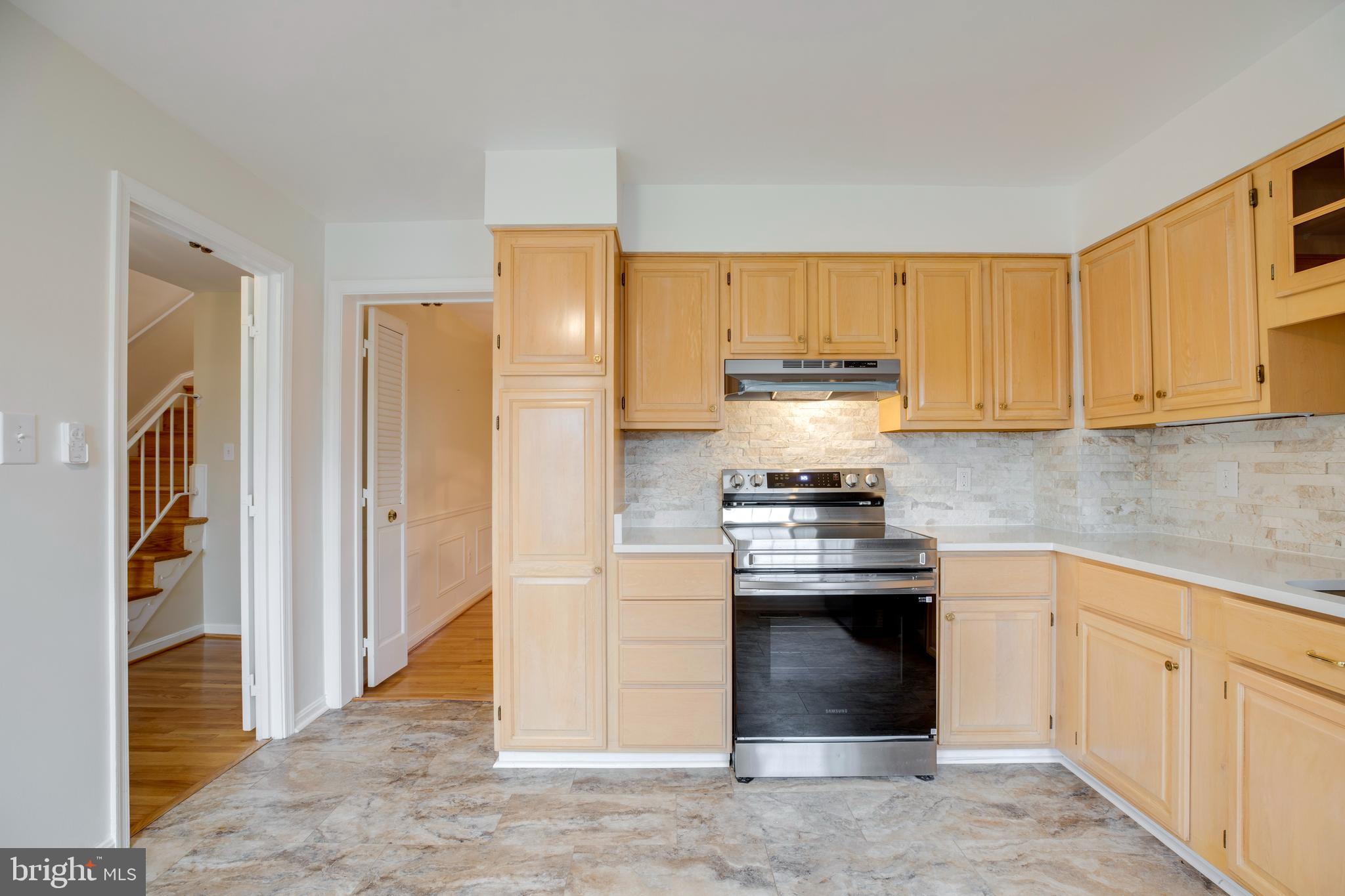 HALLCREST HEIGHTS - Residential Lease