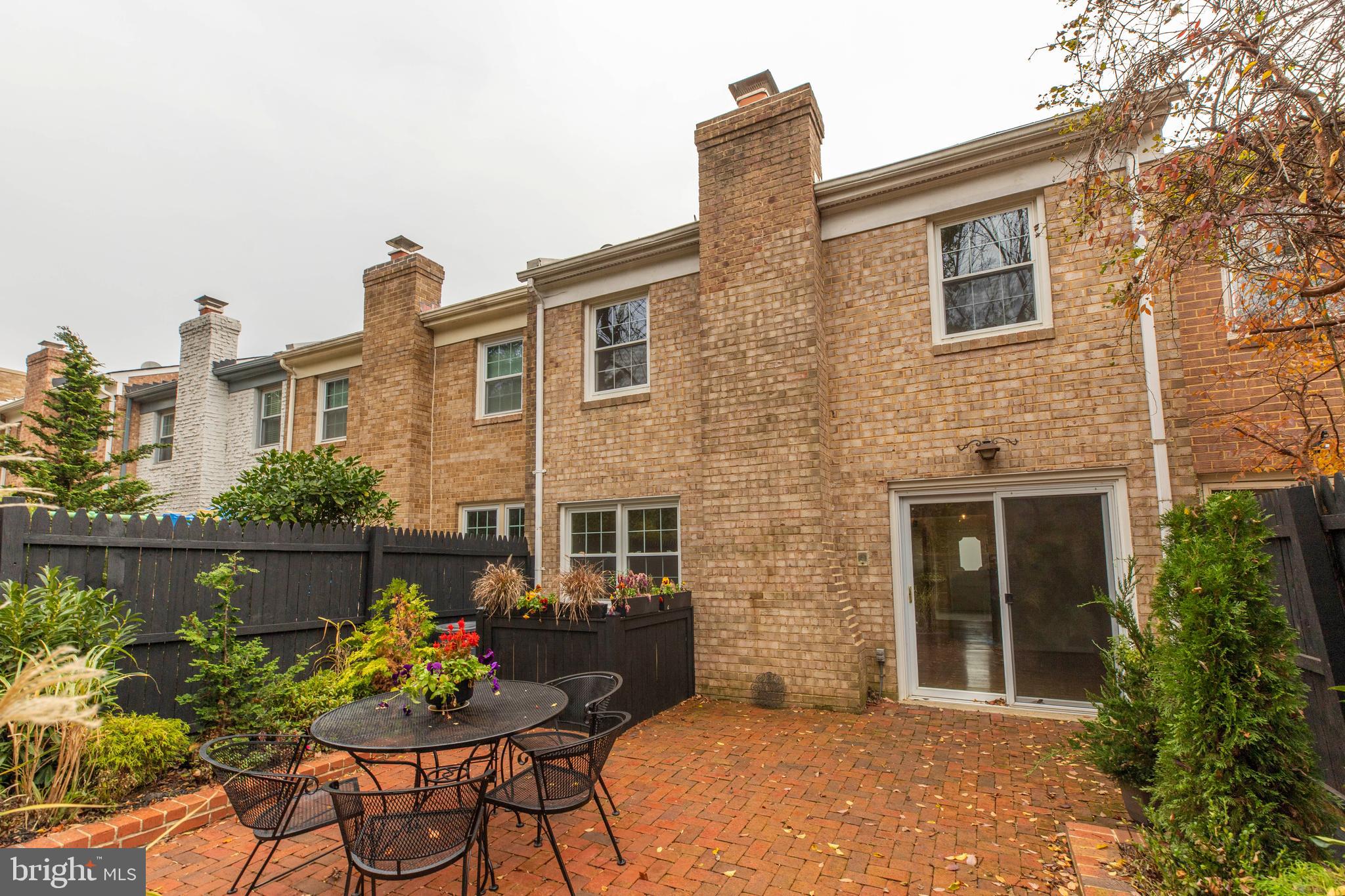 HALLCREST HEIGHTS - Residential Lease