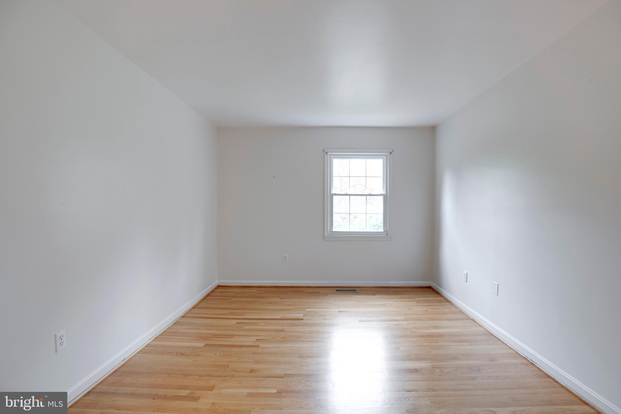 HALLCREST HEIGHTS - Residential Lease