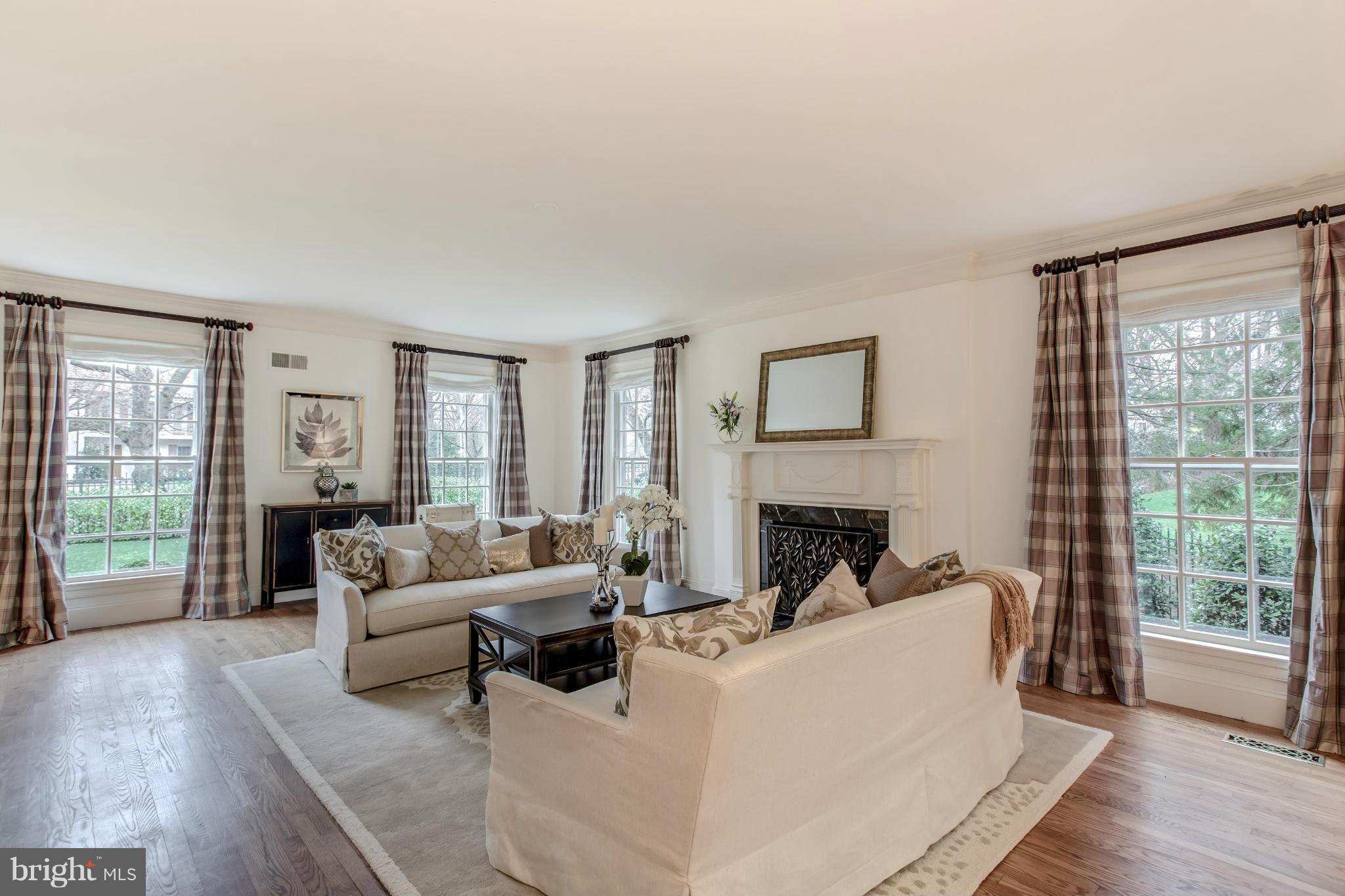 KENWOOD - Residential