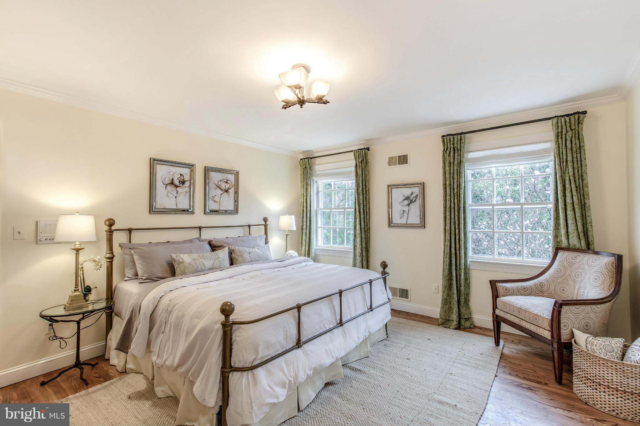 KENWOOD - Residential