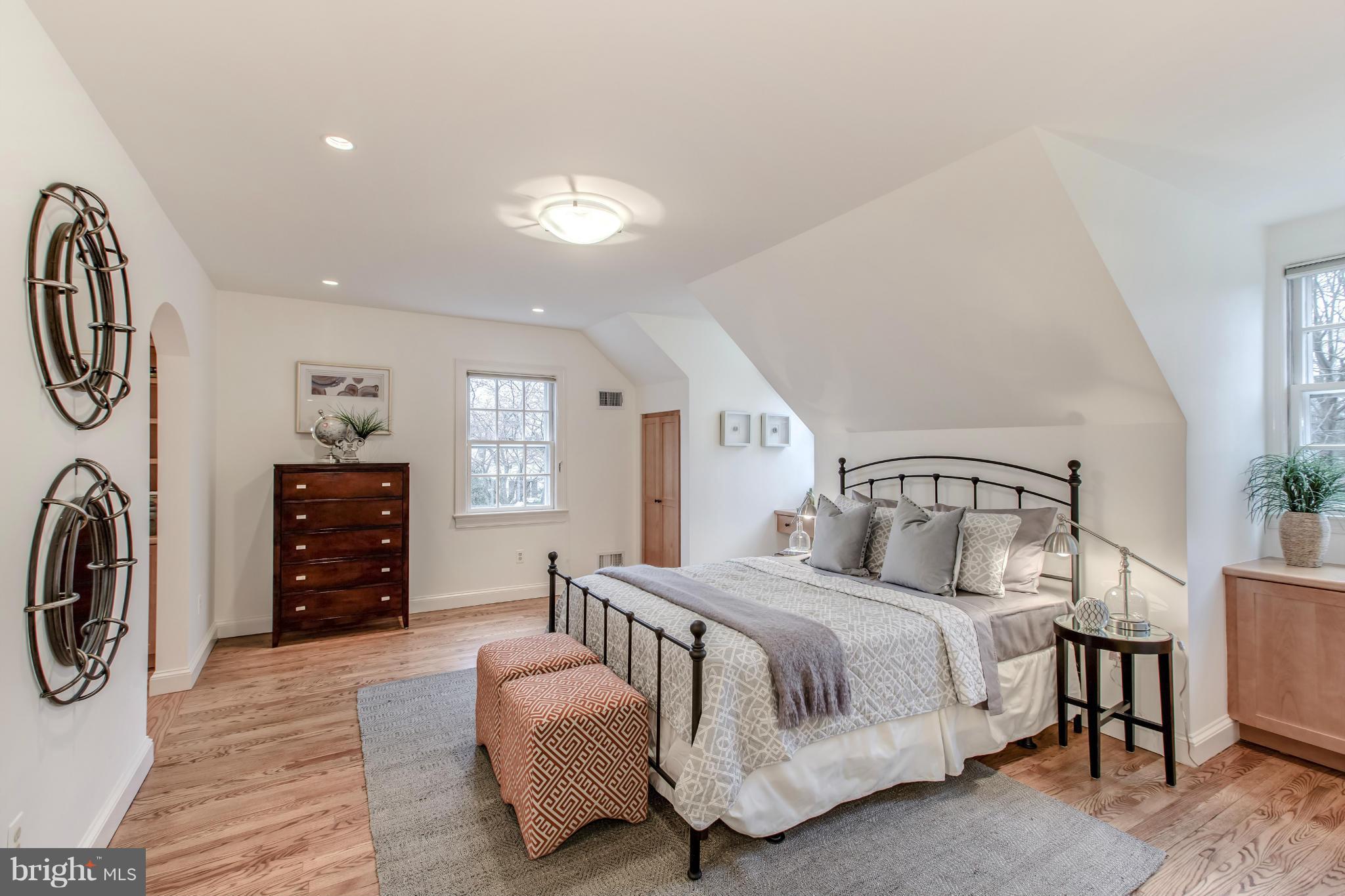 KENWOOD - Residential