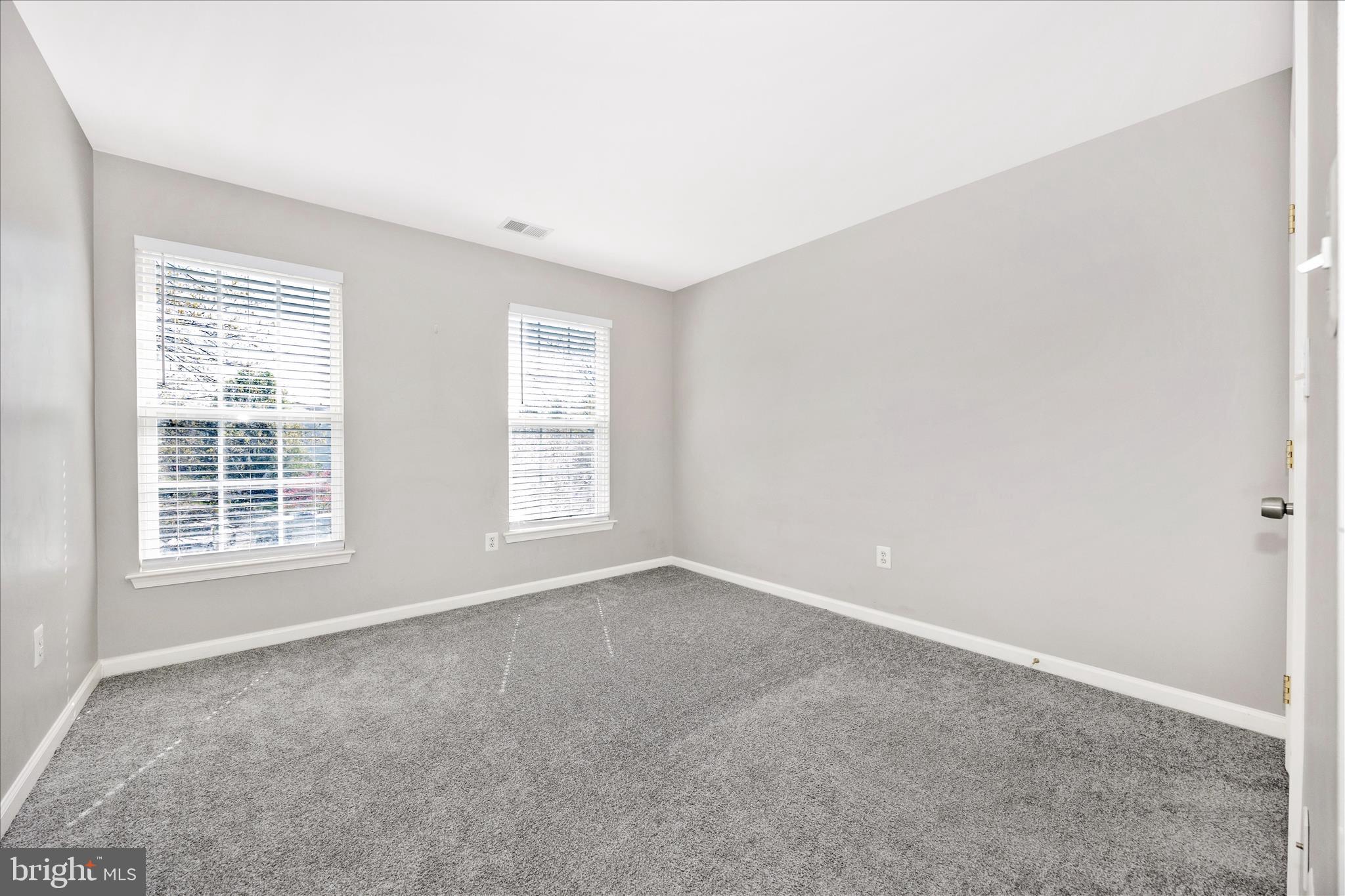 WELLINGTON TRACE - Residential