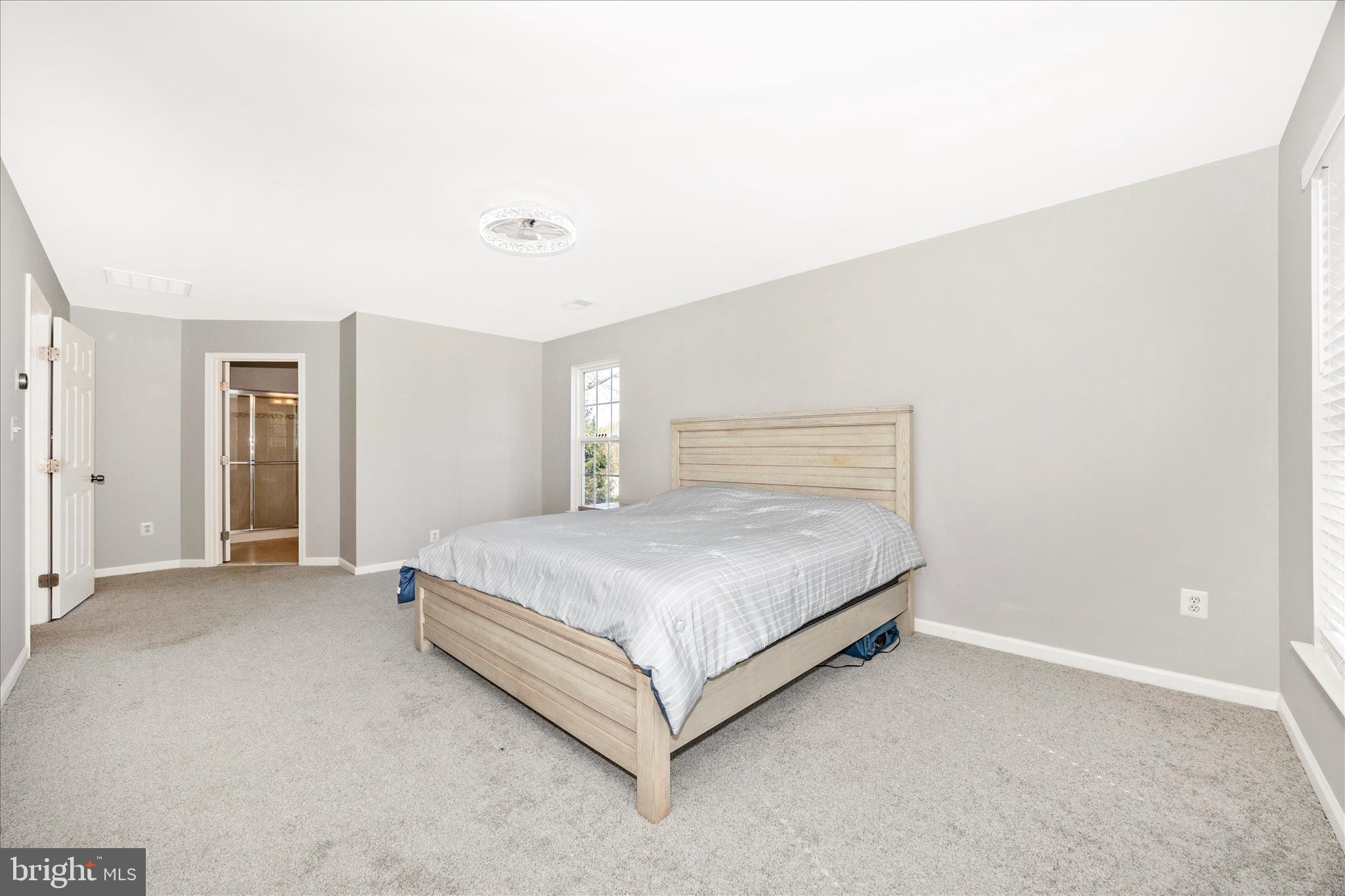 WELLINGTON TRACE - Residential