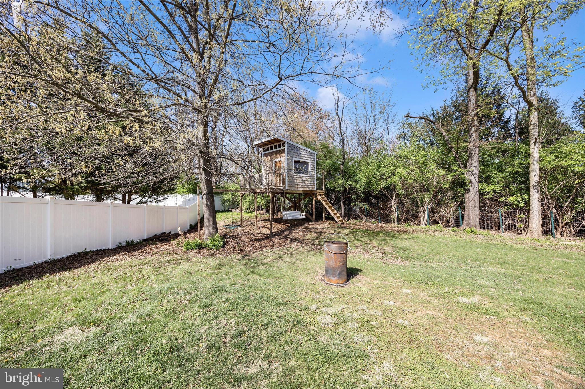 WELLINGTON TRACE - Residential