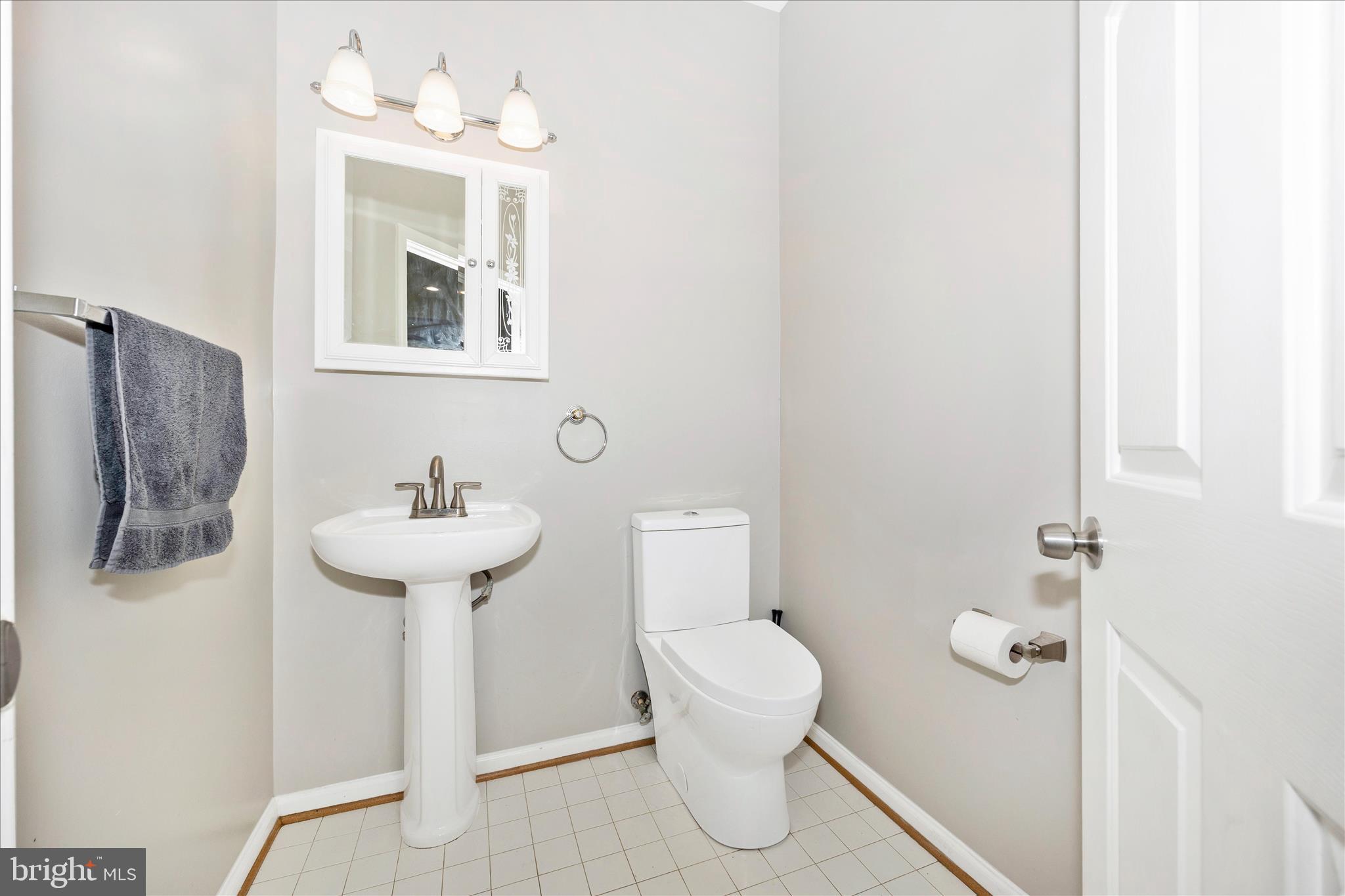 WELLINGTON TRACE - Residential