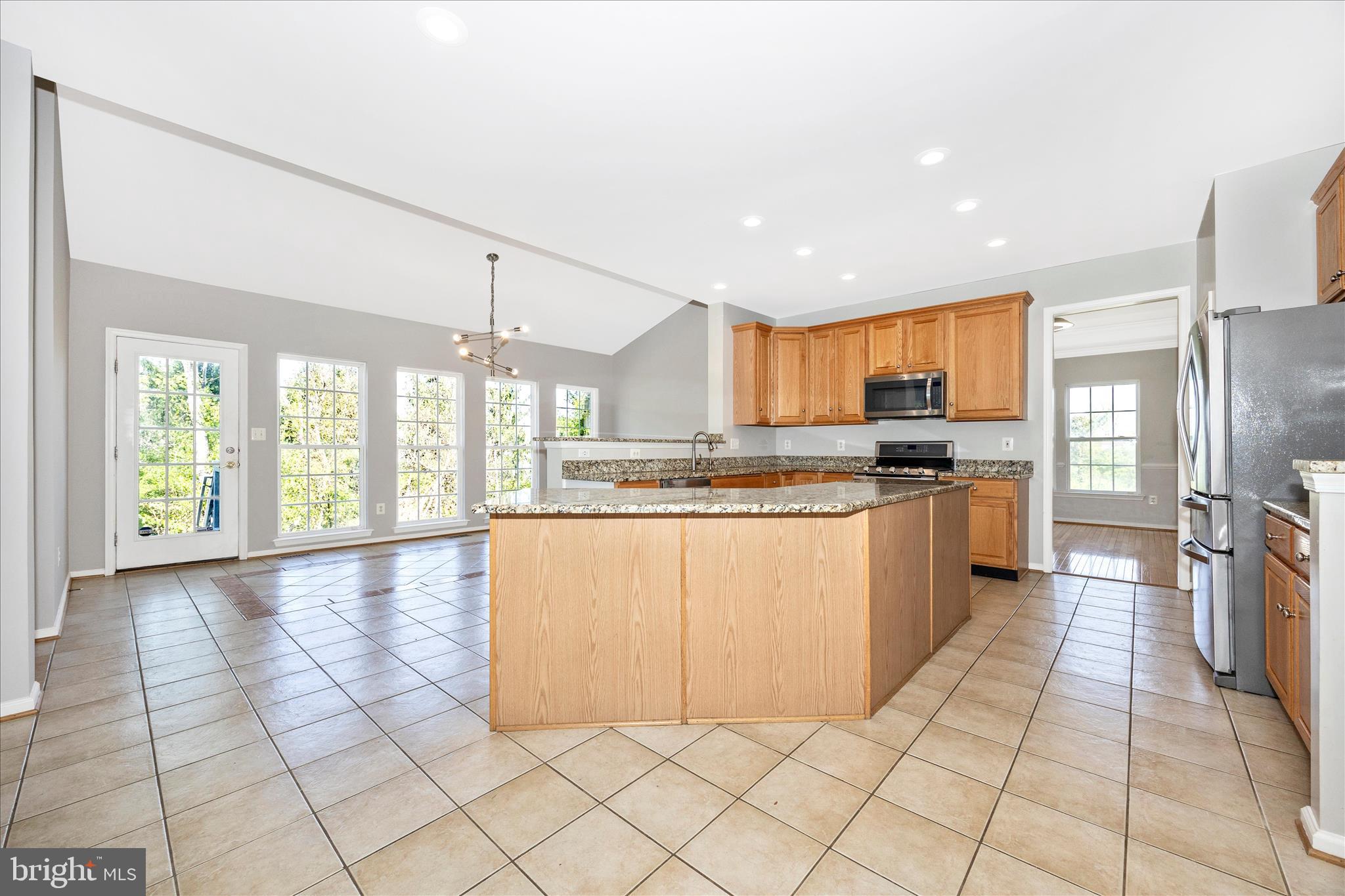 WELLINGTON TRACE - Residential