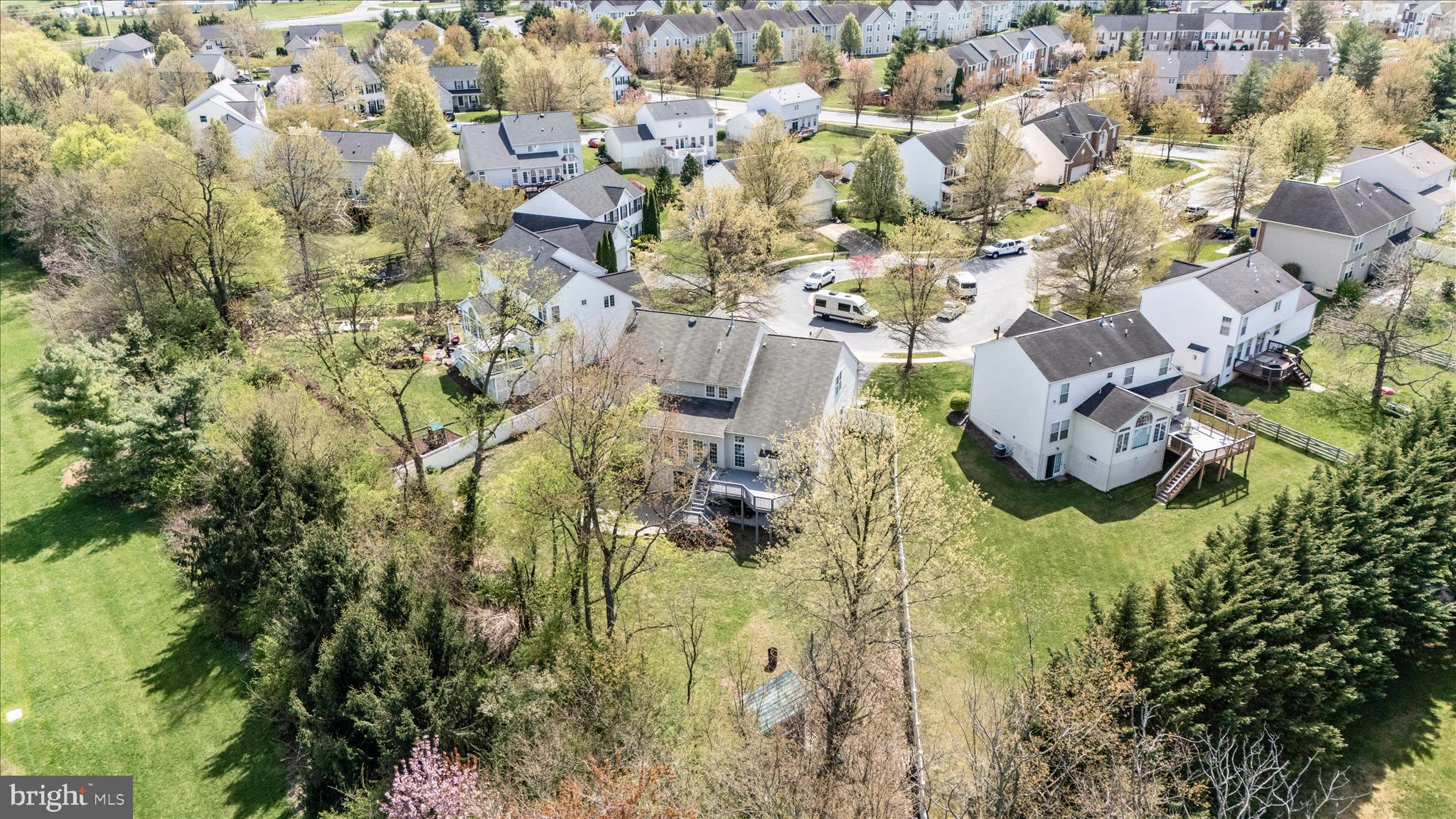 WELLINGTON TRACE - Residential