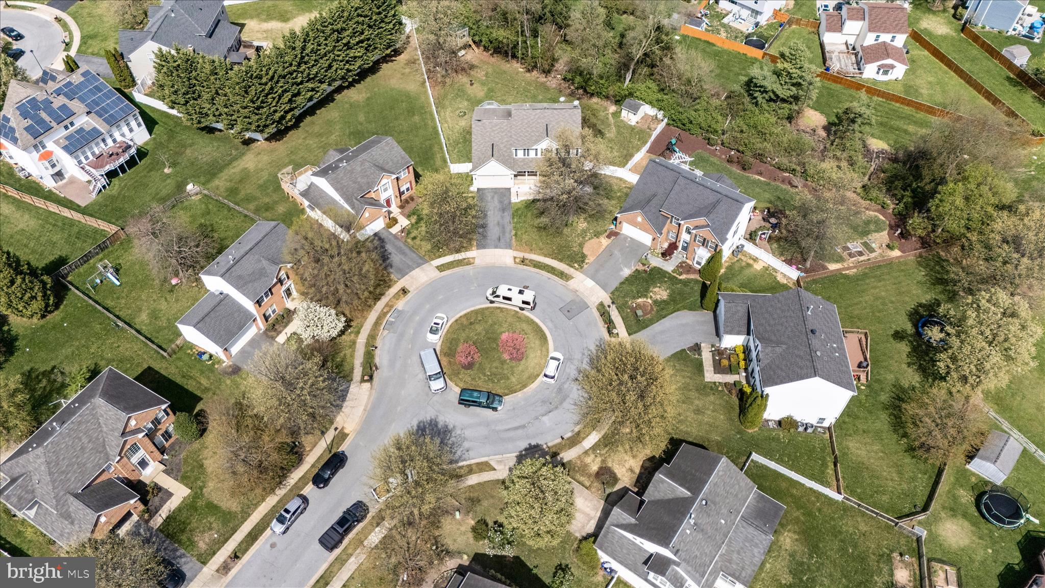 WELLINGTON TRACE - Residential