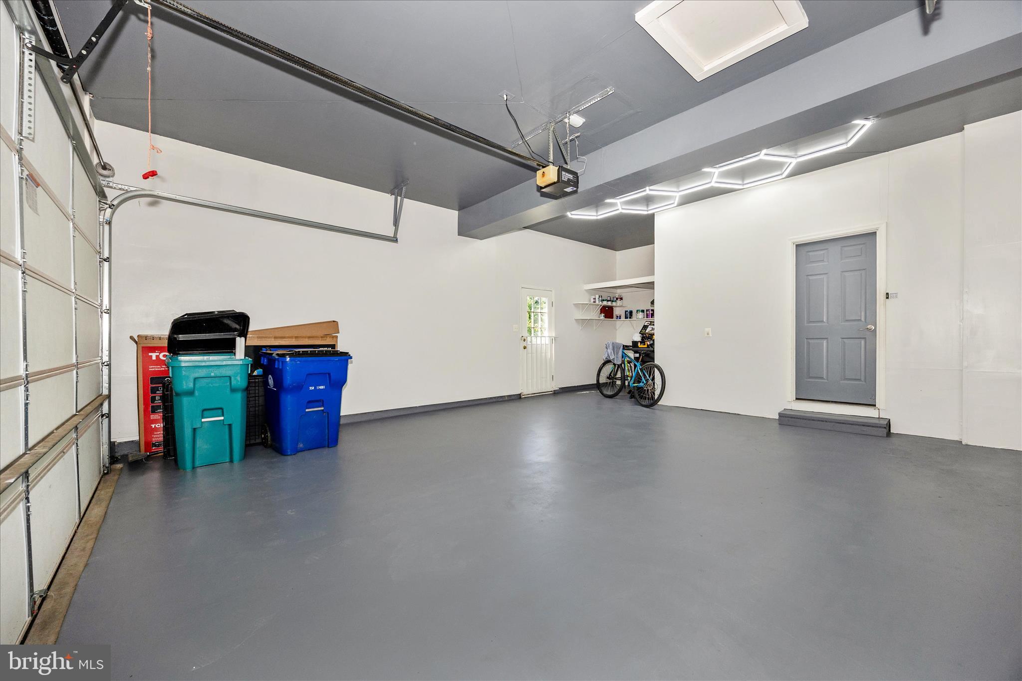 WELLINGTON TRACE - Residential