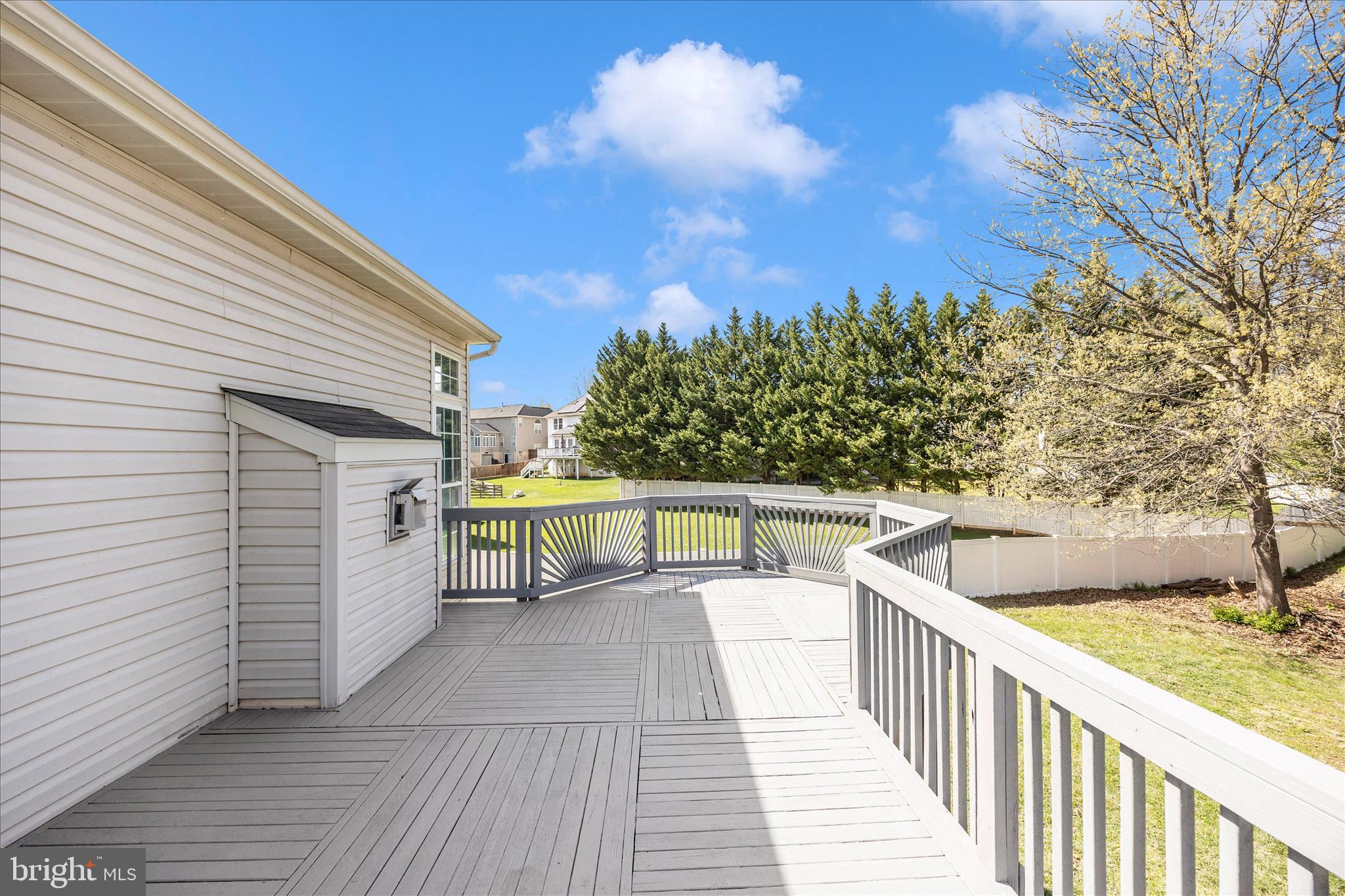 WELLINGTON TRACE - Residential