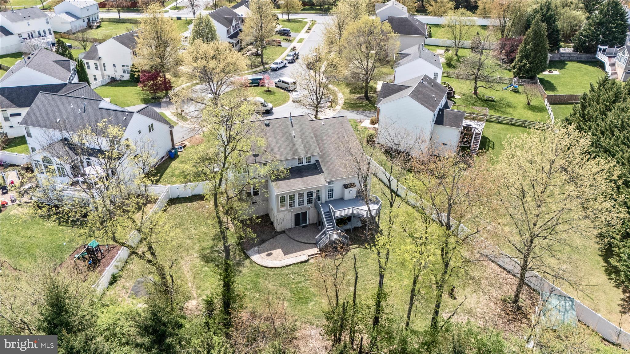 WELLINGTON TRACE - Residential