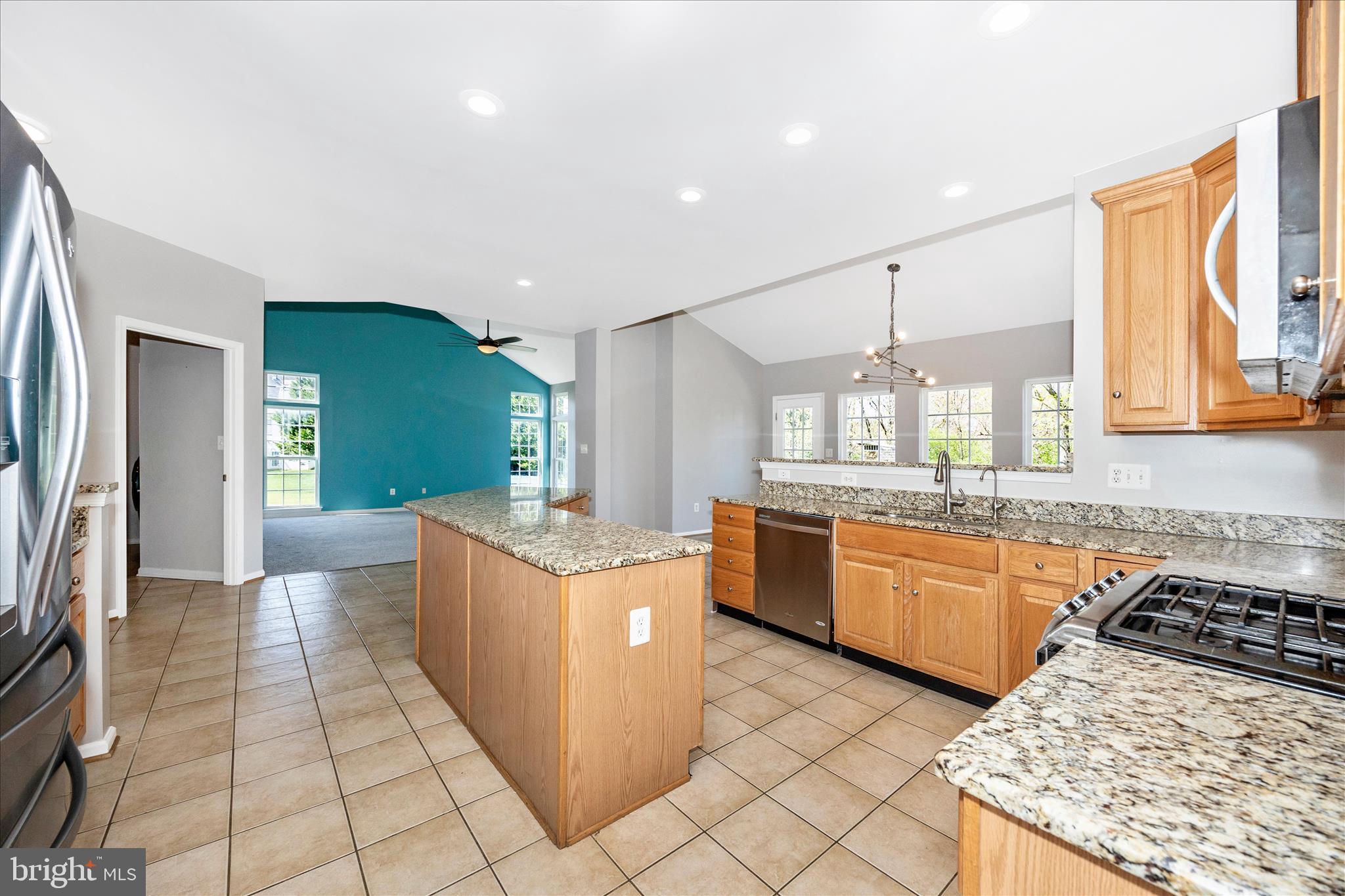 WELLINGTON TRACE - Residential