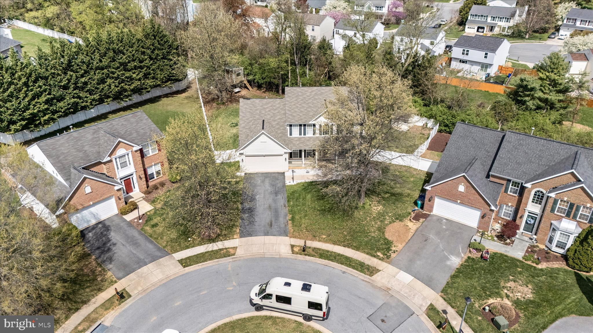 WELLINGTON TRACE - Residential