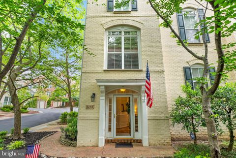 5263 COLONEL JOHNSON LANE ALEXANDRIA VA 22304