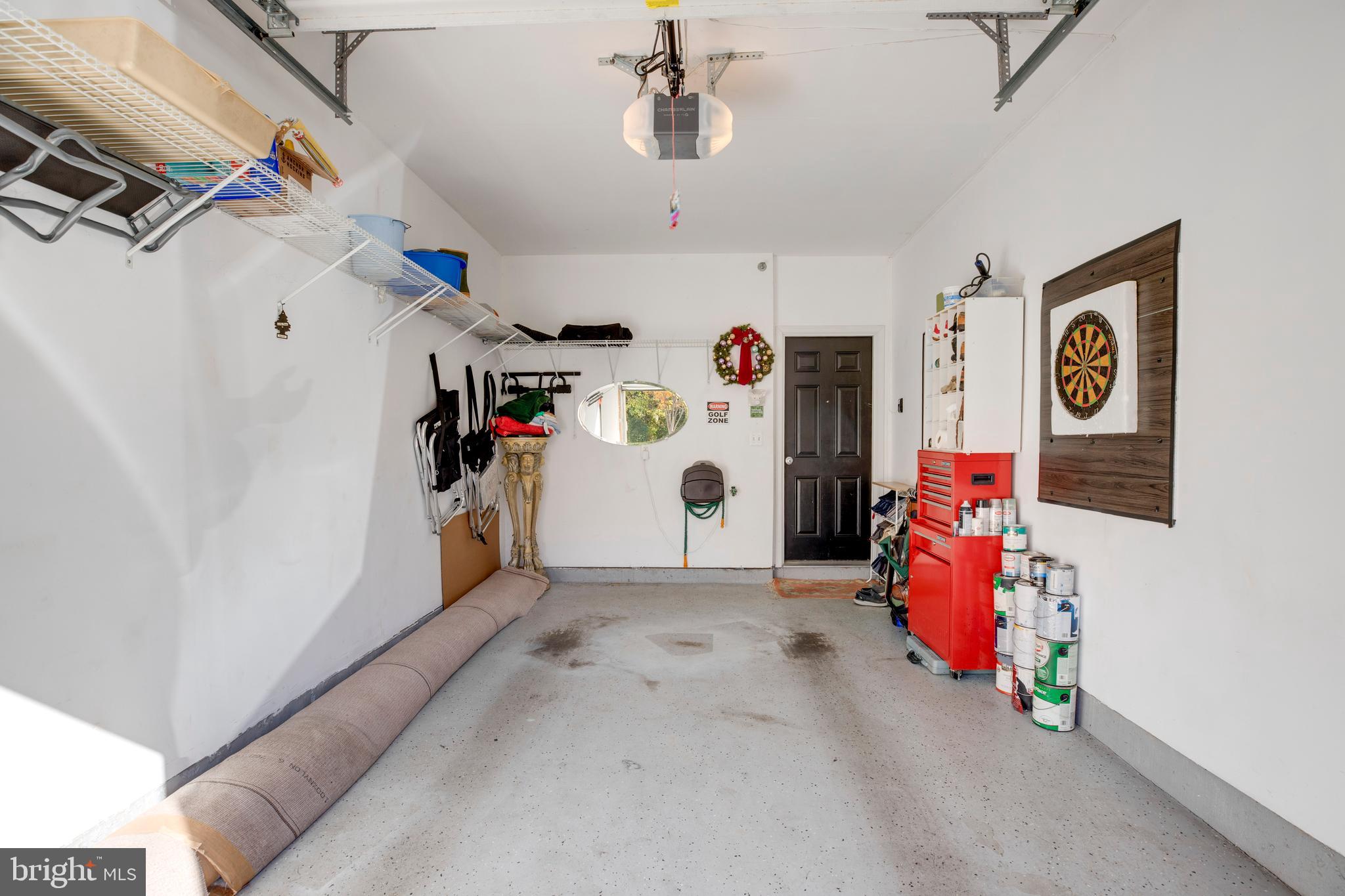 LEE SQUARE - Residential