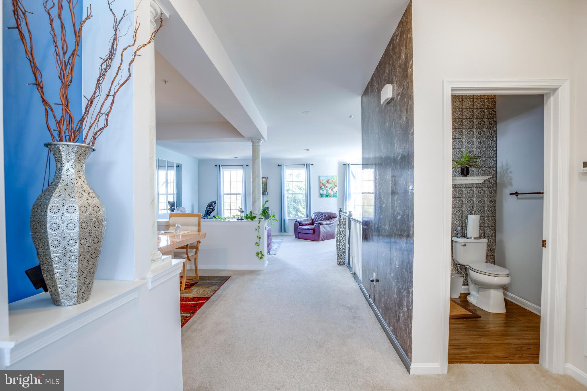 LEE SQUARE - Residential