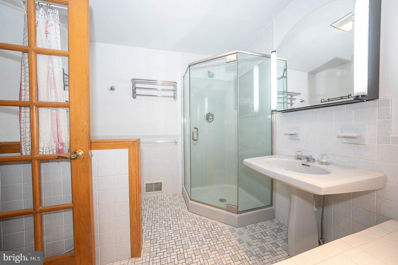 NETHER PROVIDENCE - Residential