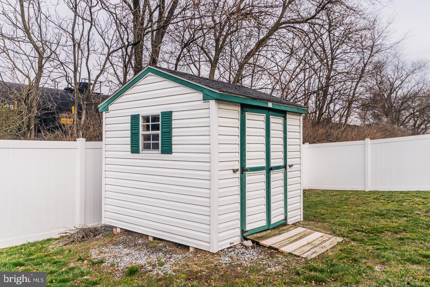 TABLER STATION MANOR - Residential