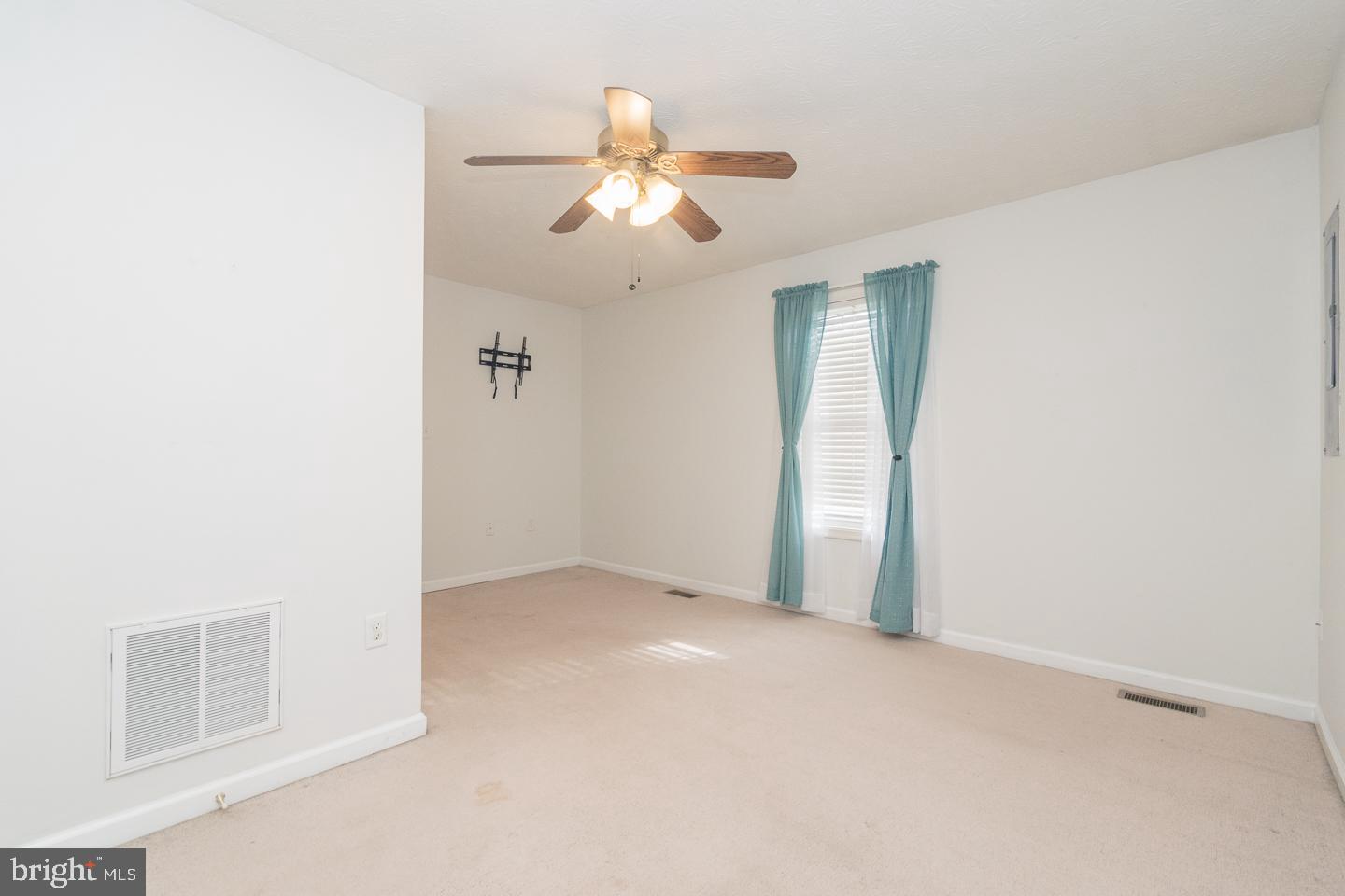 TABLER STATION MANOR - Residential