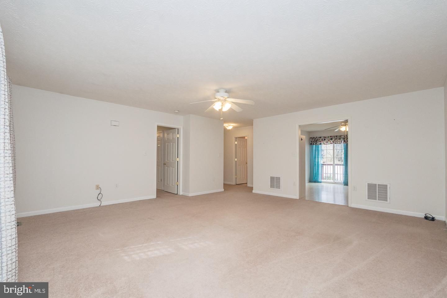 TABLER STATION MANOR - Residential