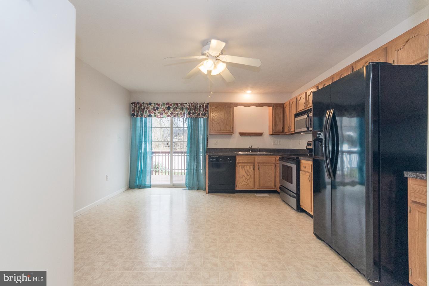 TABLER STATION MANOR - Residential