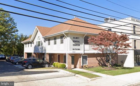 17902 GEORGIA AVENUE 200 OLNEY MD 20832