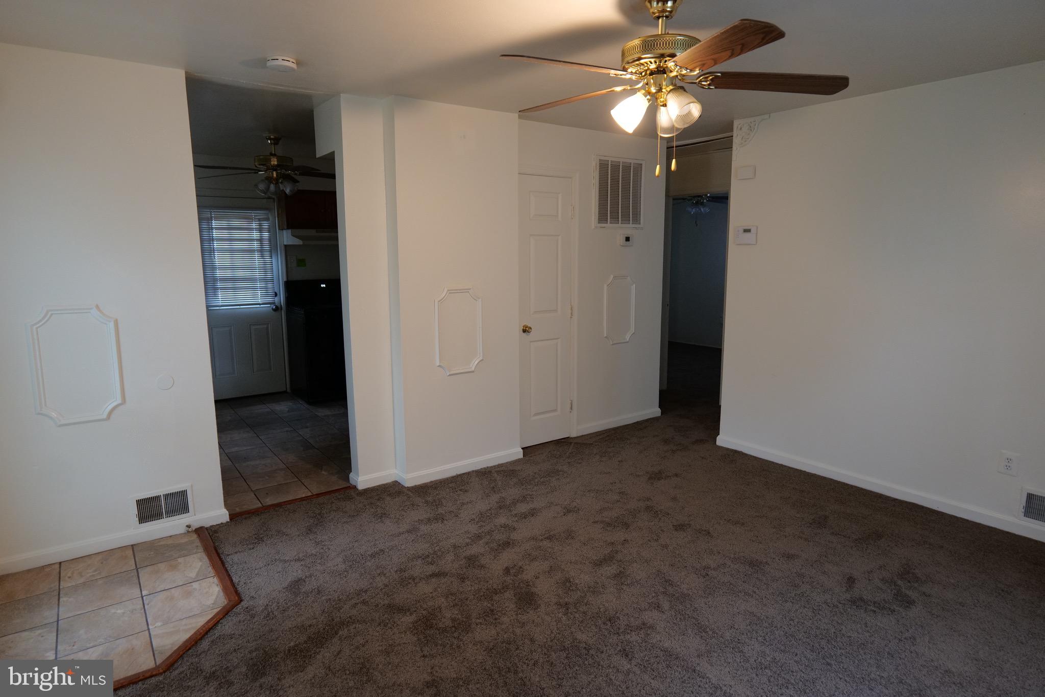 CAPITOL HEIGHTS - Residential Lease