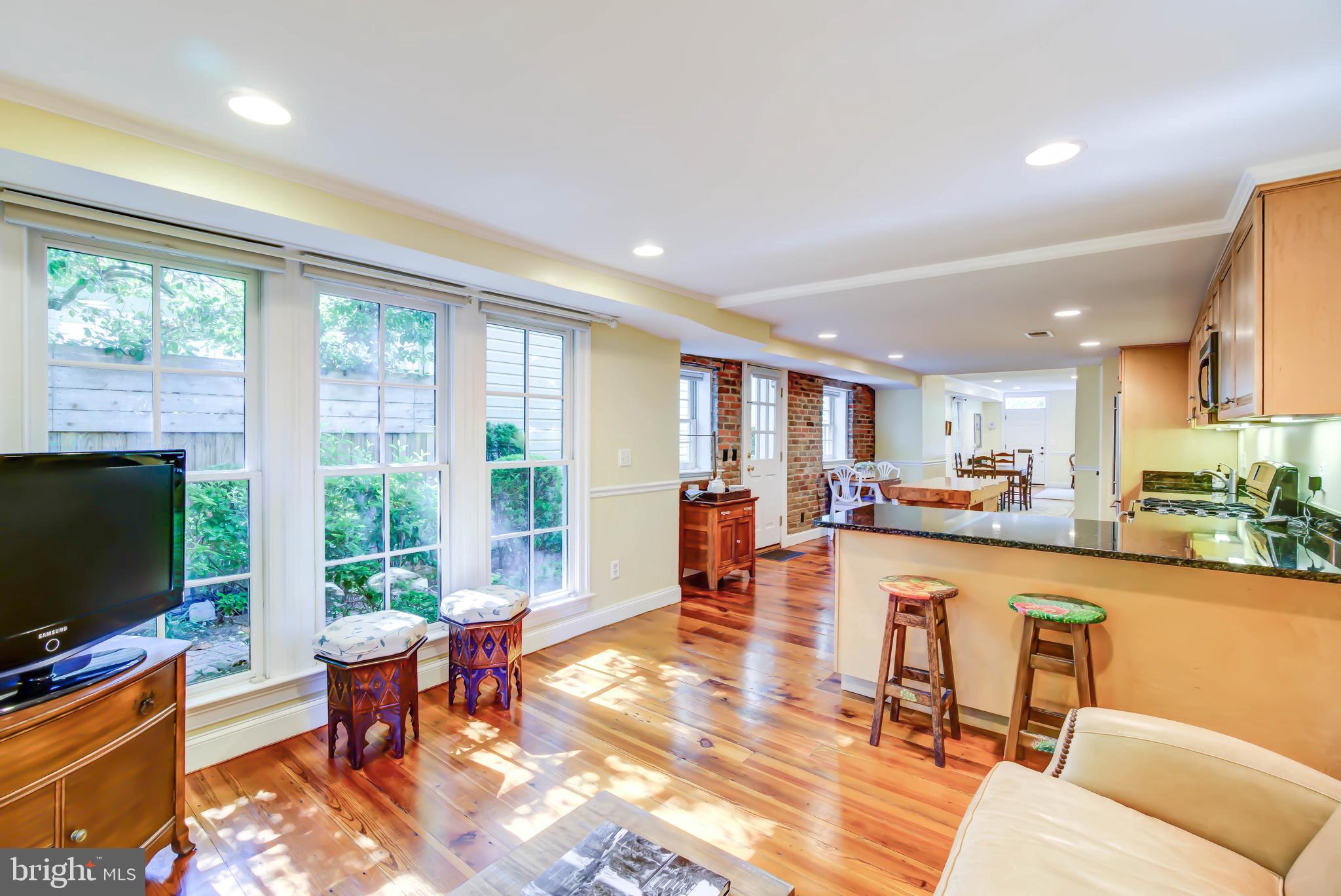 OLD TOWN - Residential