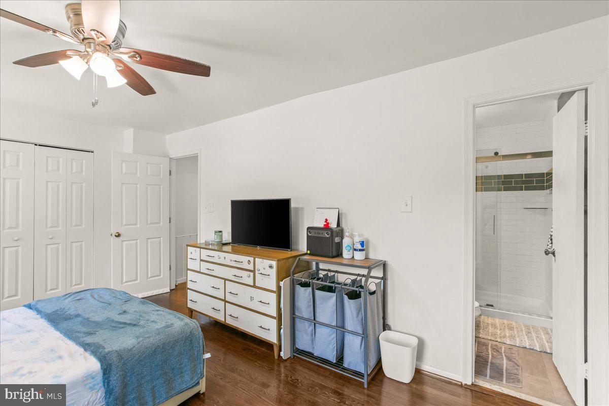 SPRINGFIELD VILLAGE - Residential