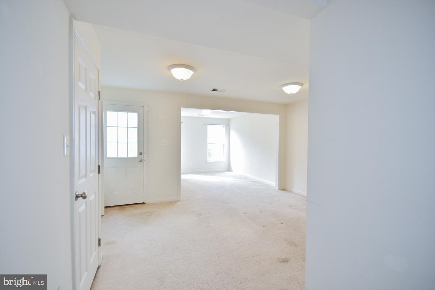 LAKELAND PLACE - Residential