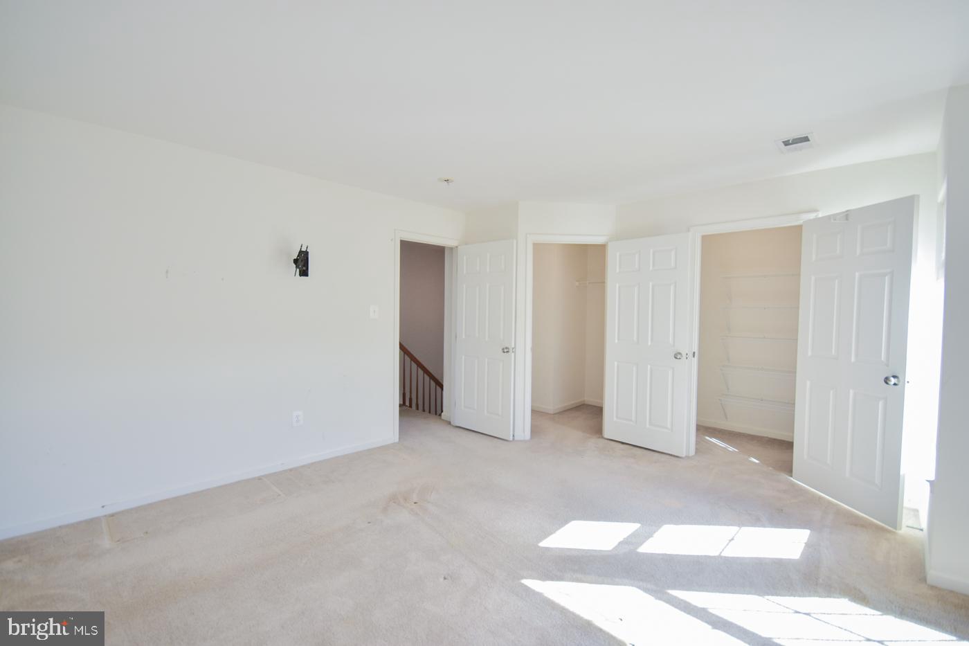 LAKELAND PLACE - Residential